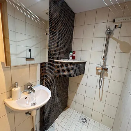 Toom-kuninga Apartman